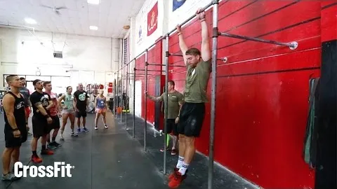 CHEST TO BAR PULL-UP